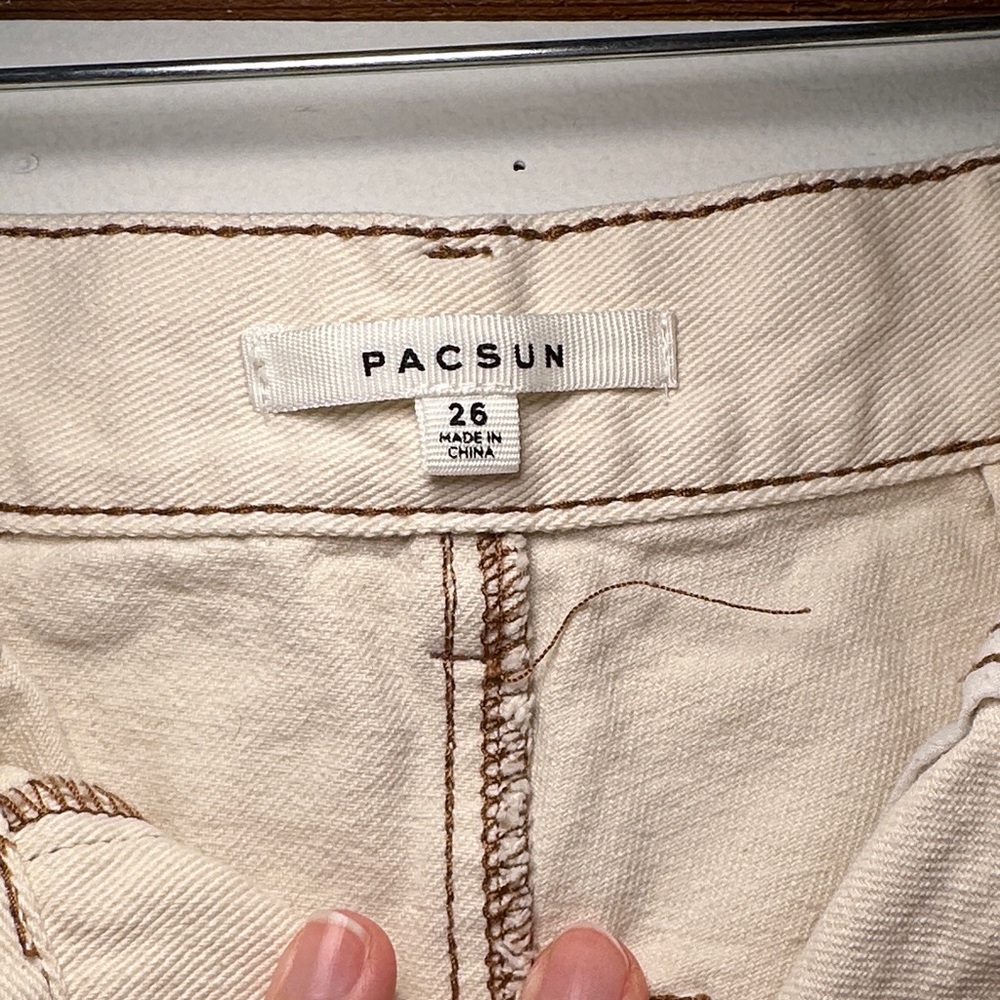Pacsun Womens Cream Cargo Jean Shorts - Picture 5 of 7